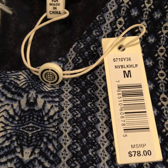 Max Studio -Tank Top - Blue Print - Size M NWT - Picture 3 of 5